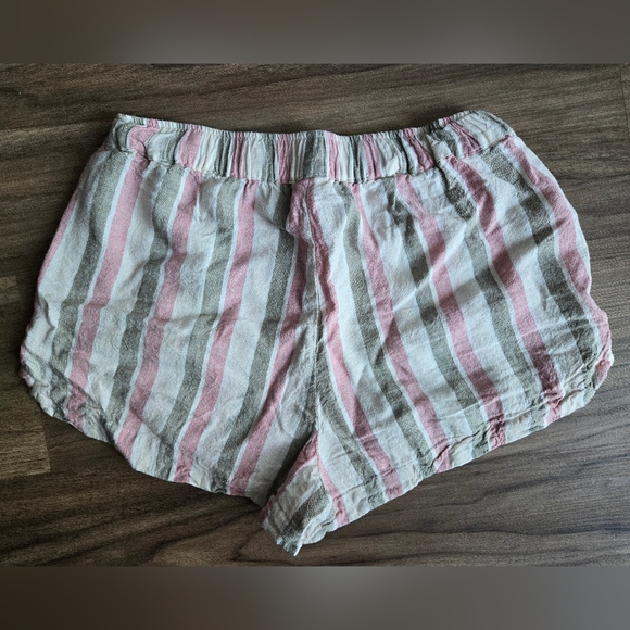 Linen short (S) - Picture 3 of 4